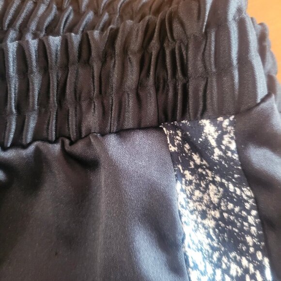 ZARA Women's Black Satiny Joggers w/Snakeskin Pattern Side Stripes - Size M - Picture 8 of 15